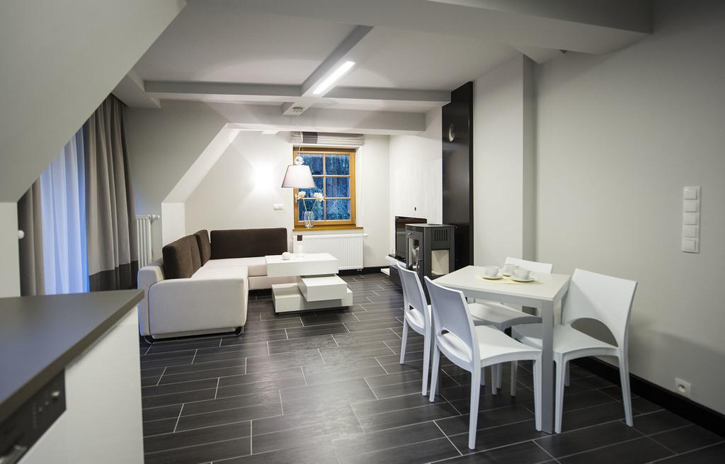 Rezydencja Regle Apartment *